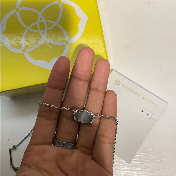 Kendra Scott- ELISA NECKLACE - Picture 2 of 5